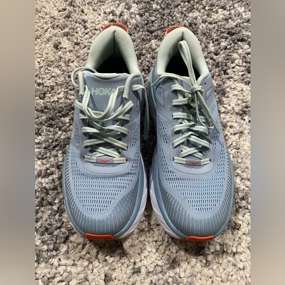 Hoka - Picture 2 of 7